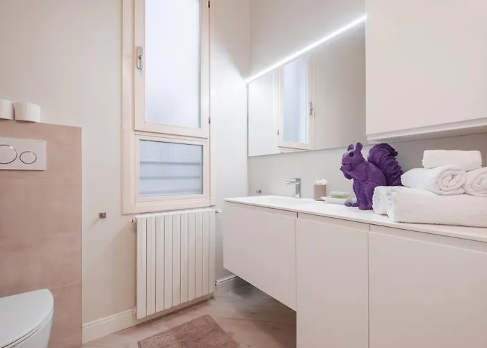 Molinari House Perla - Moderna In Centro - Free Ztl شقة مودينا